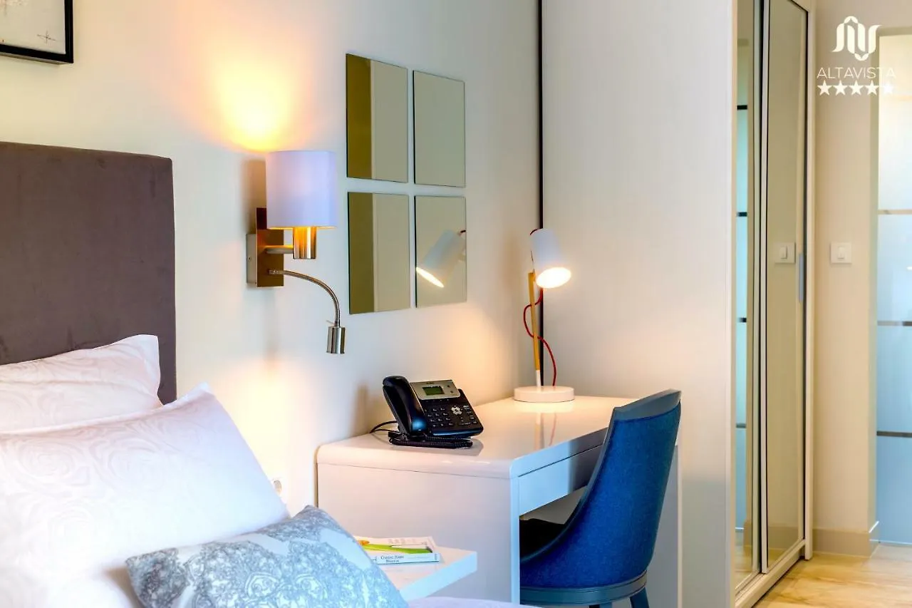 Villa Altavista - Seaview & Relax With Heated Pool & Minigolf Opatija Kroatien