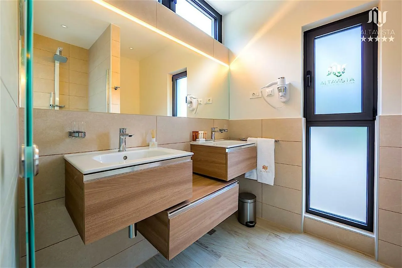 Villa Altavista - Seaview & Relax With Heated Pool & Minigolf Opatija Kroatien