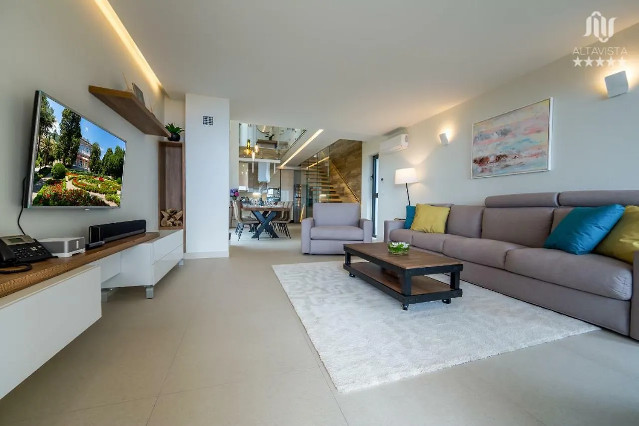 Villa Altavista - Seaview & Relax With Heated Pool & Minigolf Opatija Kroatien