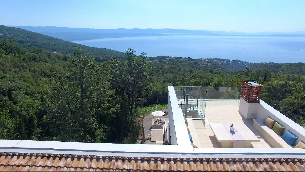 Villa Altavista - Seaview & Relax With Heated Pool & Minigolf Opatija Kroatien